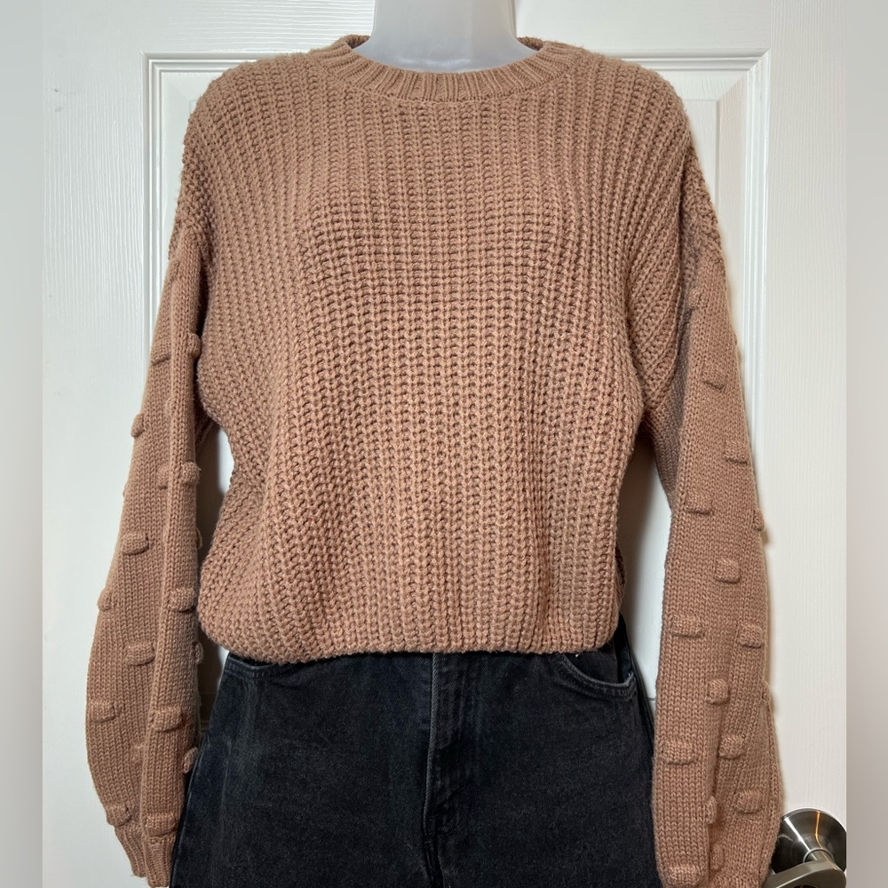MOON & MADISON Medium Warm Taupe Blush Sweater Knit Pom Pom Puff Sleeves Neutral